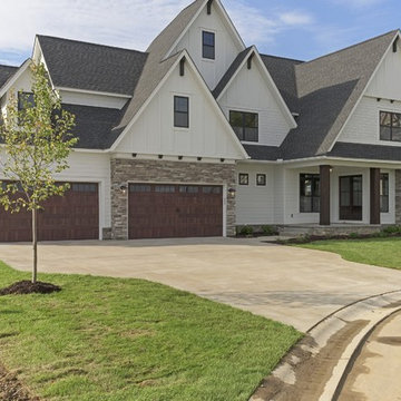 5650 Comstock