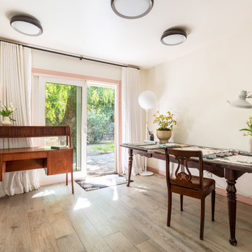 Verdugo Mountains Retreat: Office