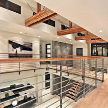 Rail/hallway