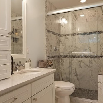 Ladue, Missouri - Kitchen & Baths