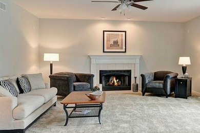 Family room - contemporary family room idea in Chicago