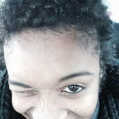 Lauren Daniels's photo