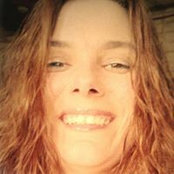 Ruth Hineline-Transues foto