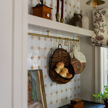 Kitchen Reno: Modern Meets Historical Charm