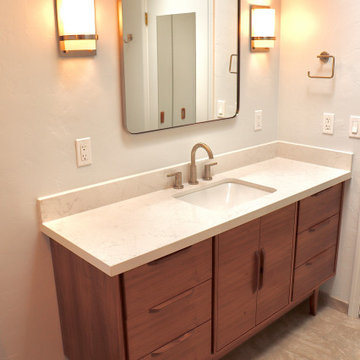 Clean and Simple Bathroom