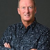 Dave News foto