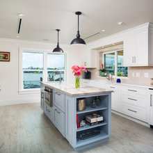Lake Kitchen