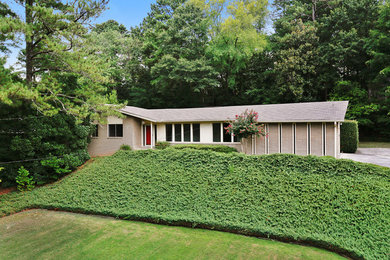 Photo of a midcentury home in Atlanta.