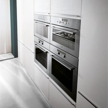 Modern Italian Custom Made Kitchens by LUBE