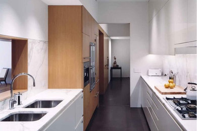 Minimalist kitchen photo in New York