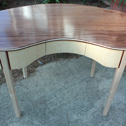 Personal Desk - Products