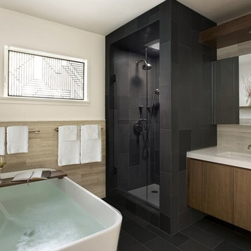 Moon Hill Bath