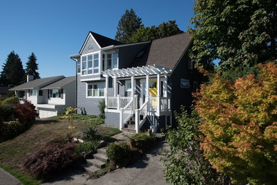 Example of a classic exterior home design in Seattle