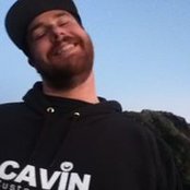 Noah Cavin's photo