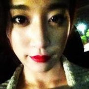 Eunice Oh's photo
