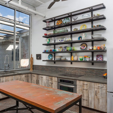 Kelin Perry Atlanta GA Loft
