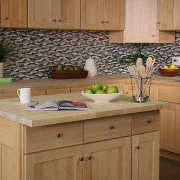 Findley & Myers Soho Maple Kitchen Cabinets