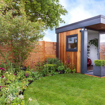 75 Beautiful Garden Shed and Building Ideas and Designs - April 2022 | Houzz UK