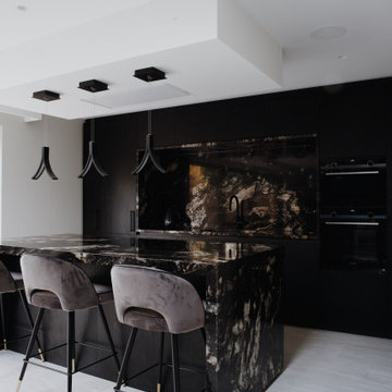 Stanmore Elegant Modern Kitchen