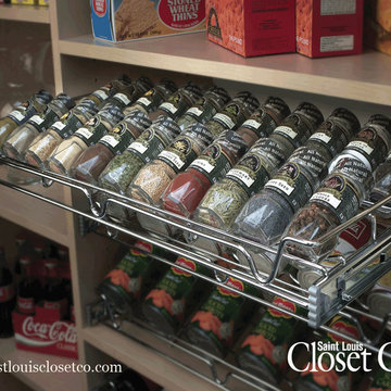 Saint Louis Closet Co. Pantries