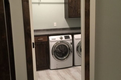 Laundry room - transitional laundry room idea in Minneapolis