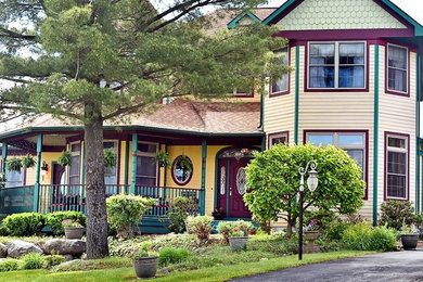 Ornate exterior home photo in New York