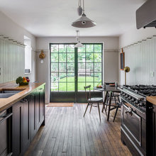 Eat-in Kitchens / Booths