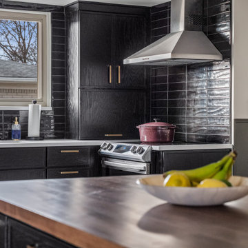 Dark & Moody Cabinets Bring Today’s Design Trends into the Kitchen