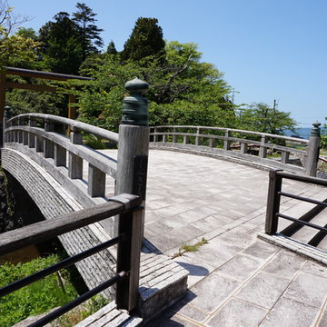 MORIKUNI Japanese Garden Bridge Finials / Giboshi