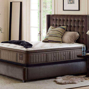 Stearns and Foster Estate Collection