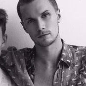 Barron Hilton's photo