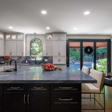 Grandmar Chase Kitchen