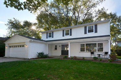 Example of a classic exterior home design in Chicago