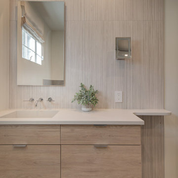 Huntington Bay Bath and Powder Room