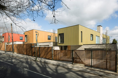Home design - modern home design idea in Sussex