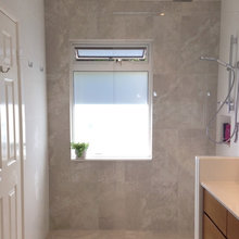 master bed ensuite