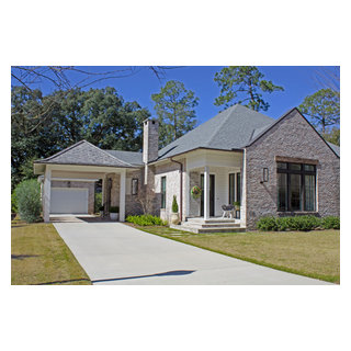 Lilly Leaf Cottage - Exterior - by Bob Chatham Custom Home Design | Houzz