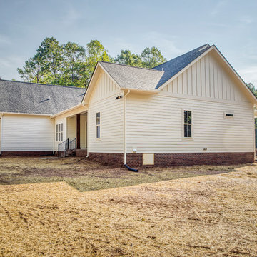 Modern Farmhouse in Maple Grove