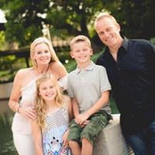 Lesli Thiele's photo