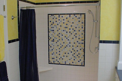 Example of a classic bathroom design in New York