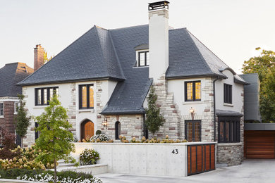 Inspiration for a traditional home design in Toronto.