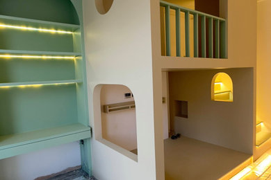 Kid's Bedroom