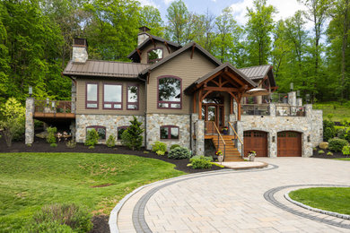 Exterior home idea in Other