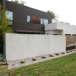 Rosedale Modern Courtyard - Home Fencing And Gates