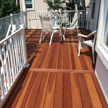 Redwood Deck with White Aluminum Deck Railing