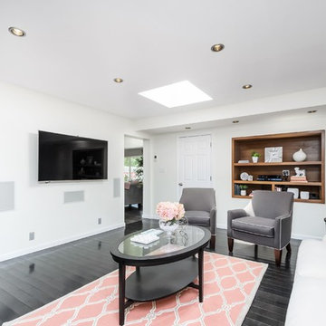 Staged home with Navy Blue and Coral