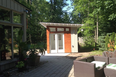 Minimalist shed photo in Cleveland