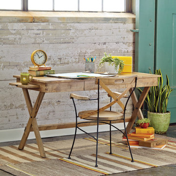 Savvy Traveler Home Office