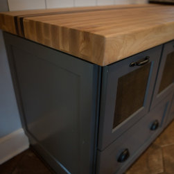 Cedarburg kitchen - Table Tops And Bases