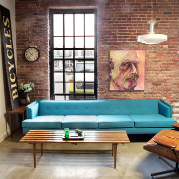 Barefoot Dwelling Urban Warehouse